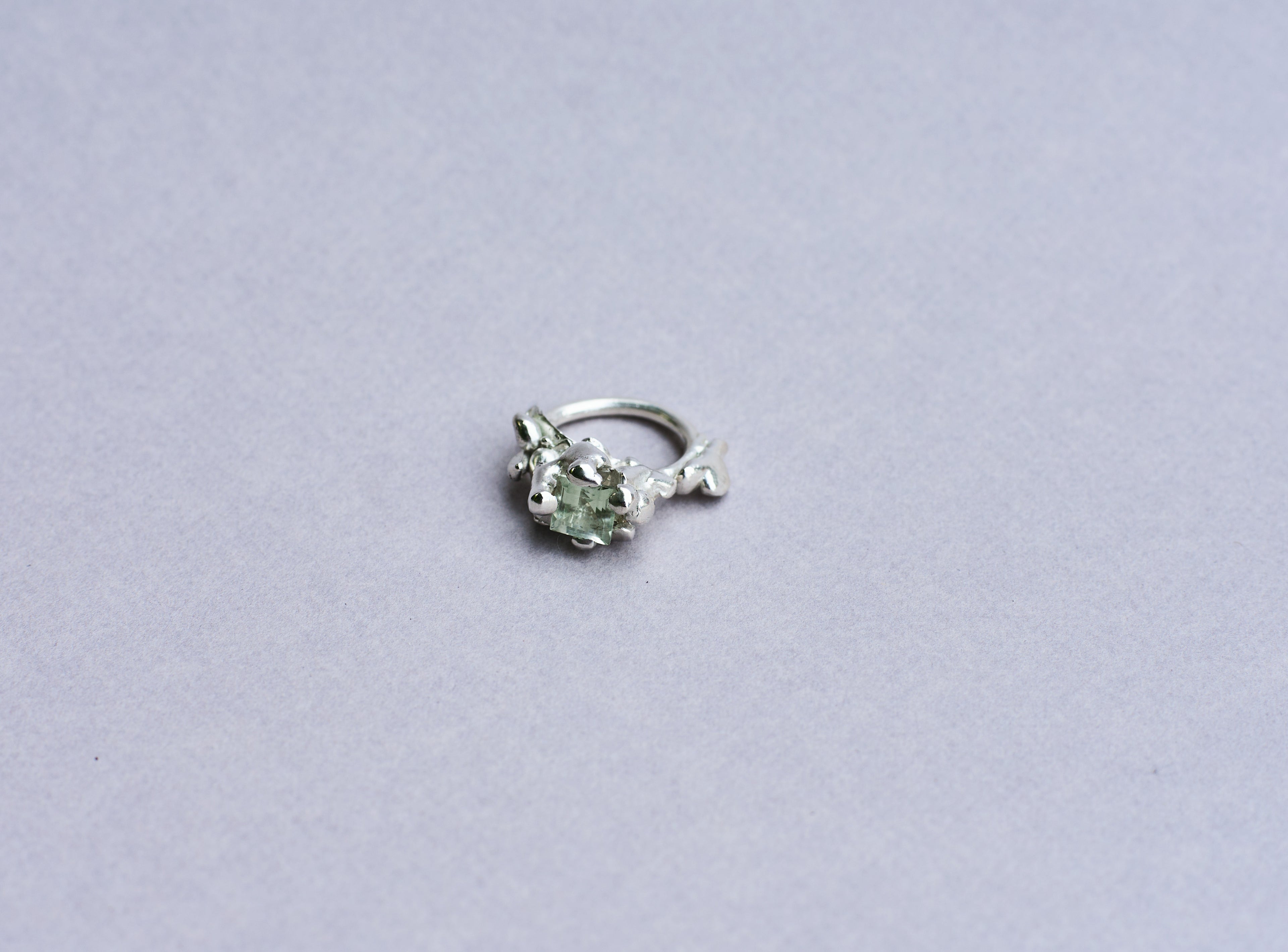 Green Pearl Quartz Ring