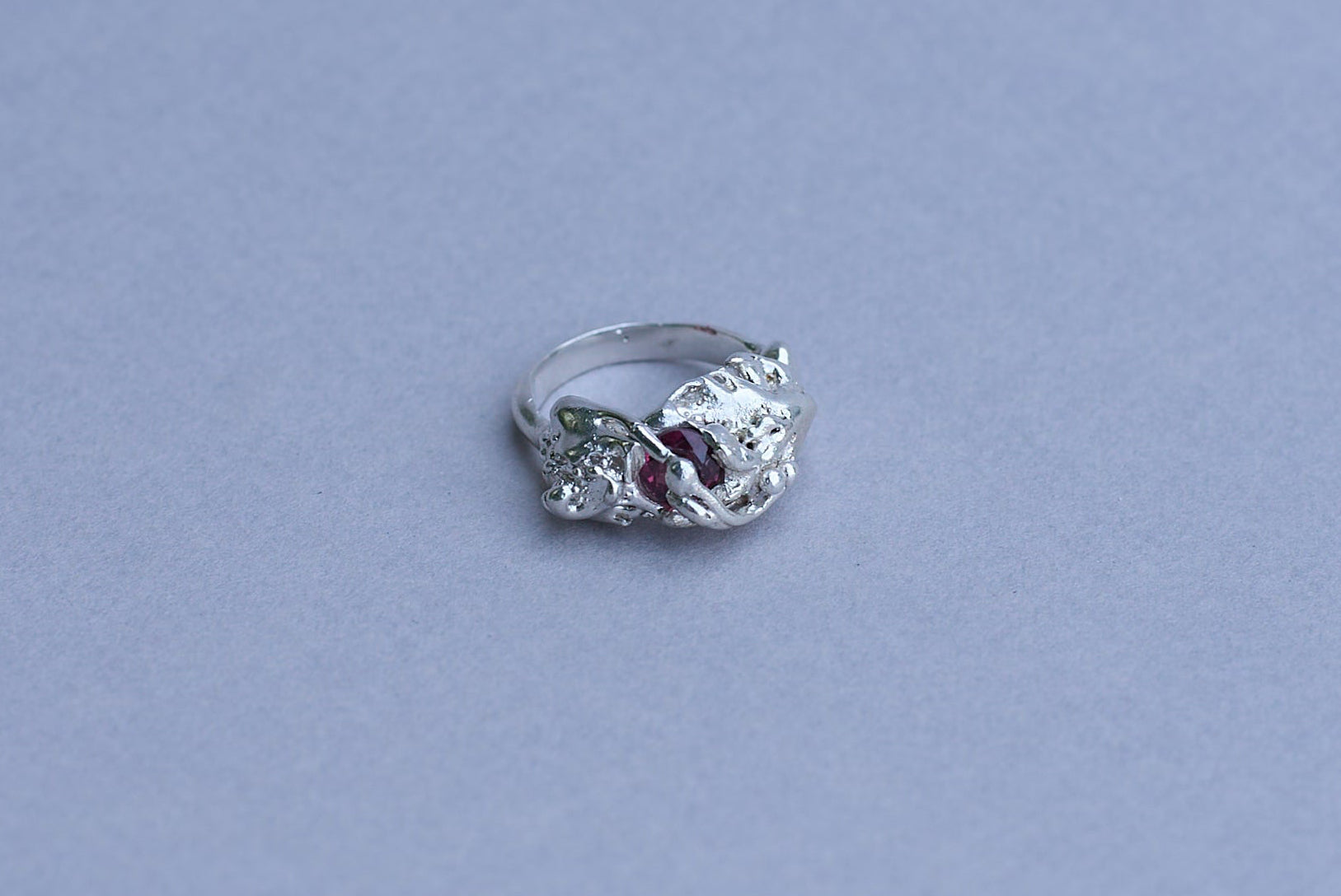 Structured Rhodaline Ring