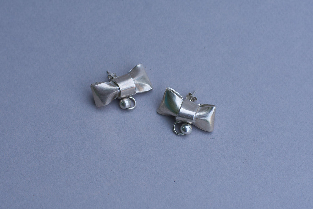 Bow Dangle Earrings
